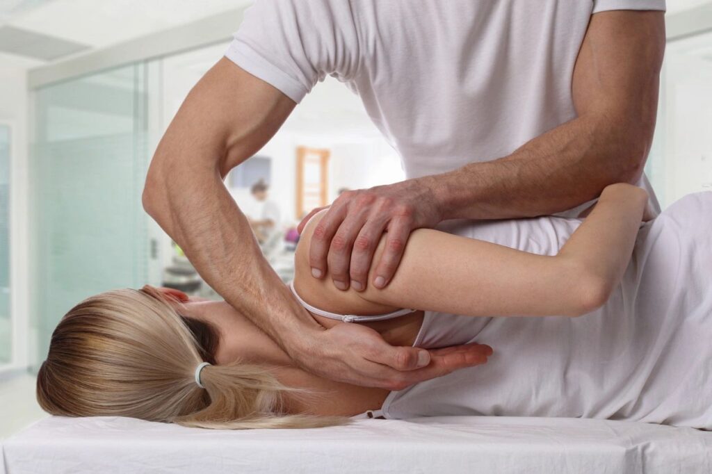 Image of New Orleans Chiropractor adjusting a patient